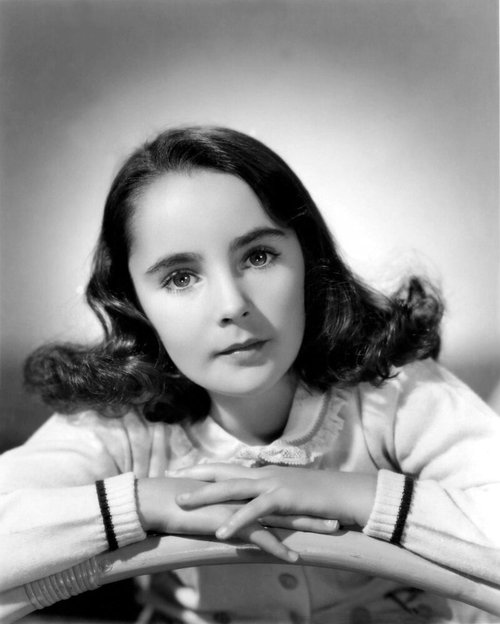 Каждую минуту рождается человек mp4