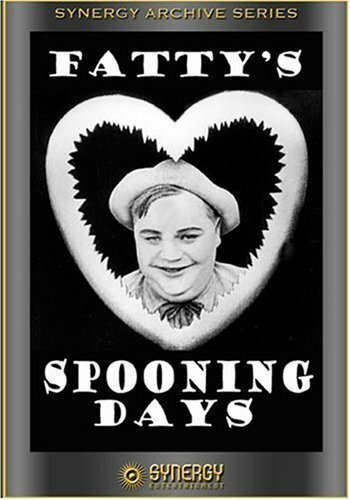 Мэйбл, Фатти и закон скачать